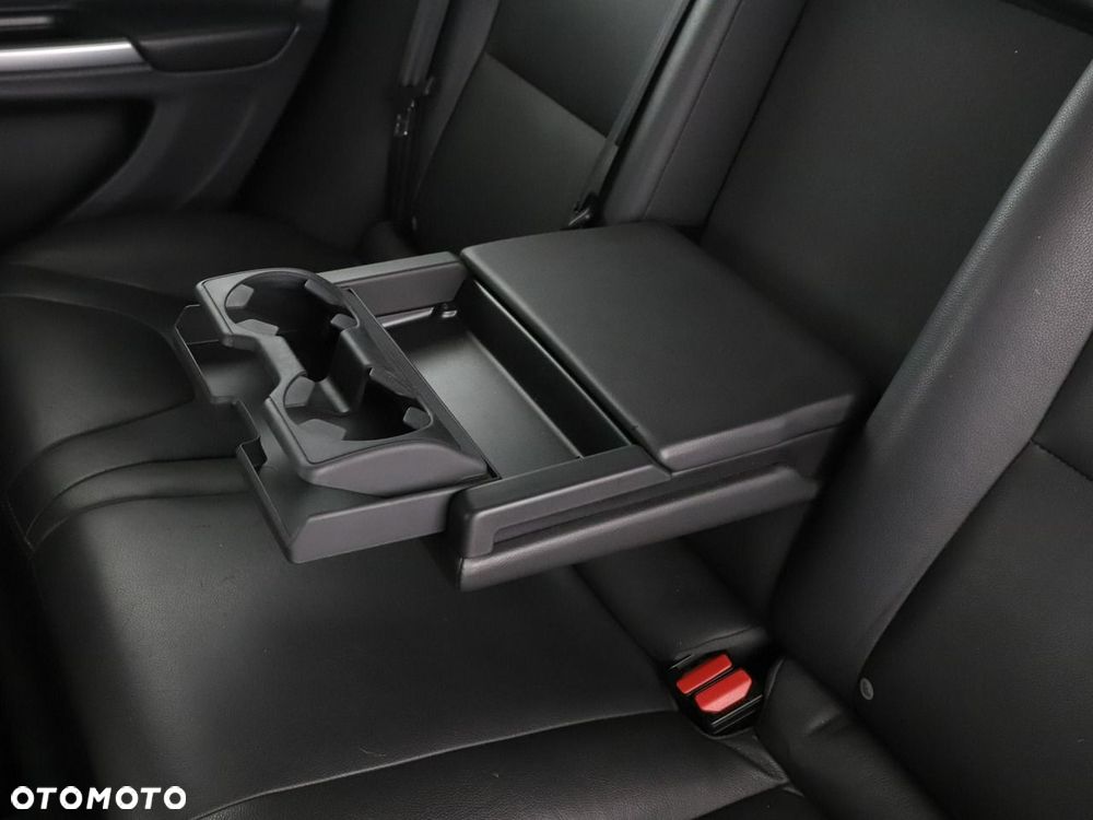 Volvo V60 D2 Summum - 36