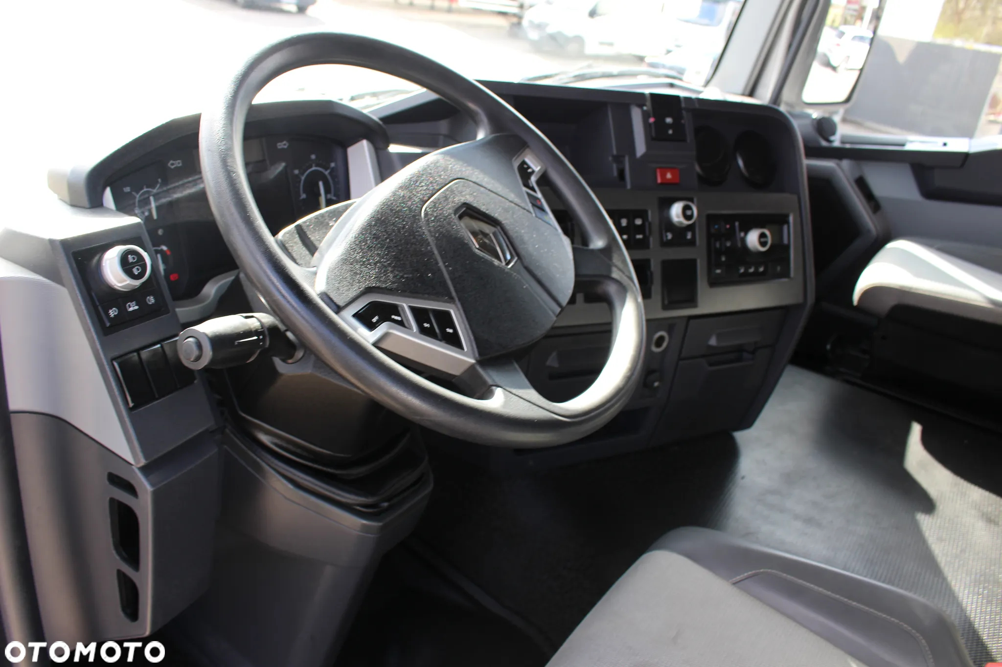 Renault T460 / BL. MOSTU /ACC / Euro 6 /*SERWIS*/ STAN IDEALNY / - 28