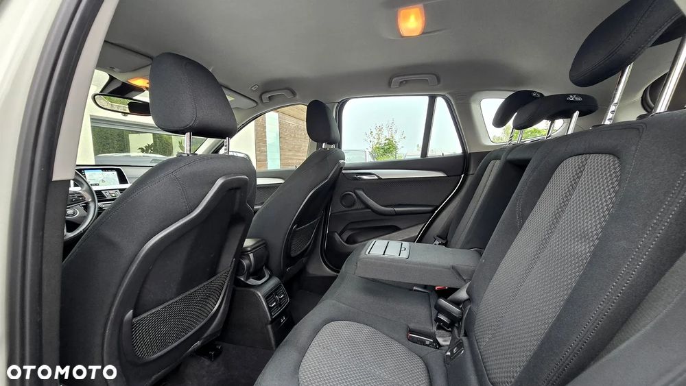 BMW X1 sDrive18i Business Edition - 30