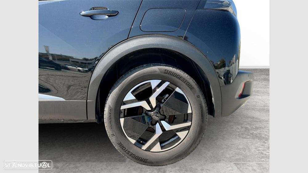 Peugeot 2008 1.2 Hybrid Allure e-DCS6 - 11
