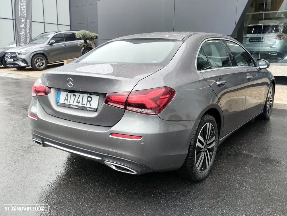 Mercedes-Benz A 180 Limousine d - 8