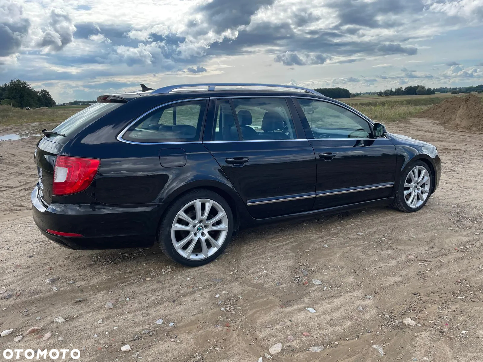 Skoda Superb - 4