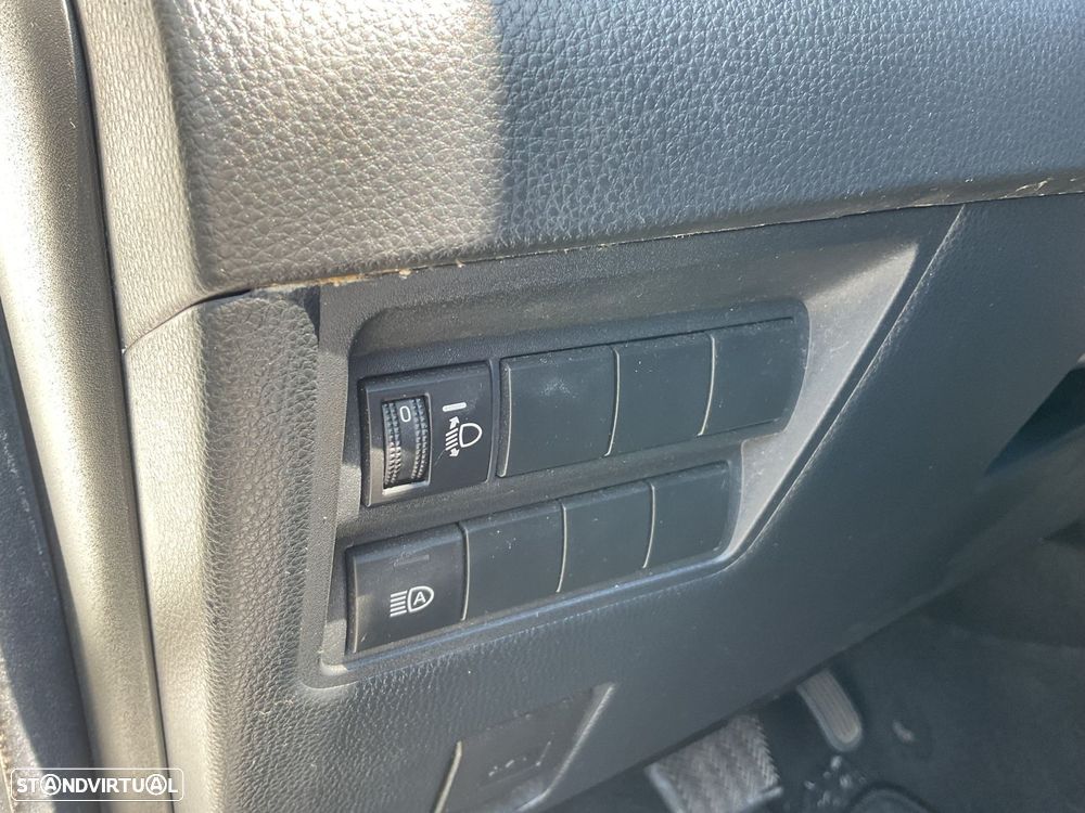 Toyota Yaris 1.5 HDF Exclusive - 20
