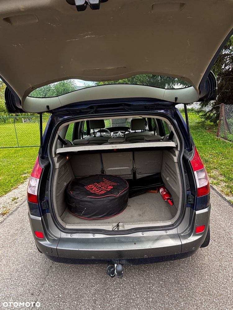 Renault Scenic - 8