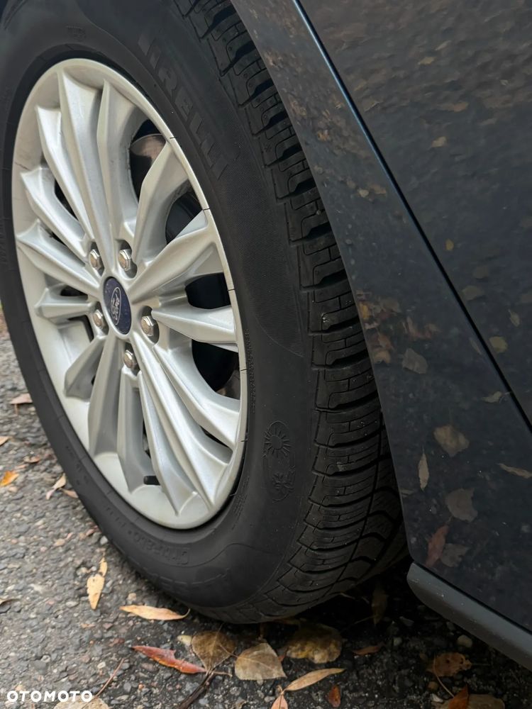 Ford Focus - 15