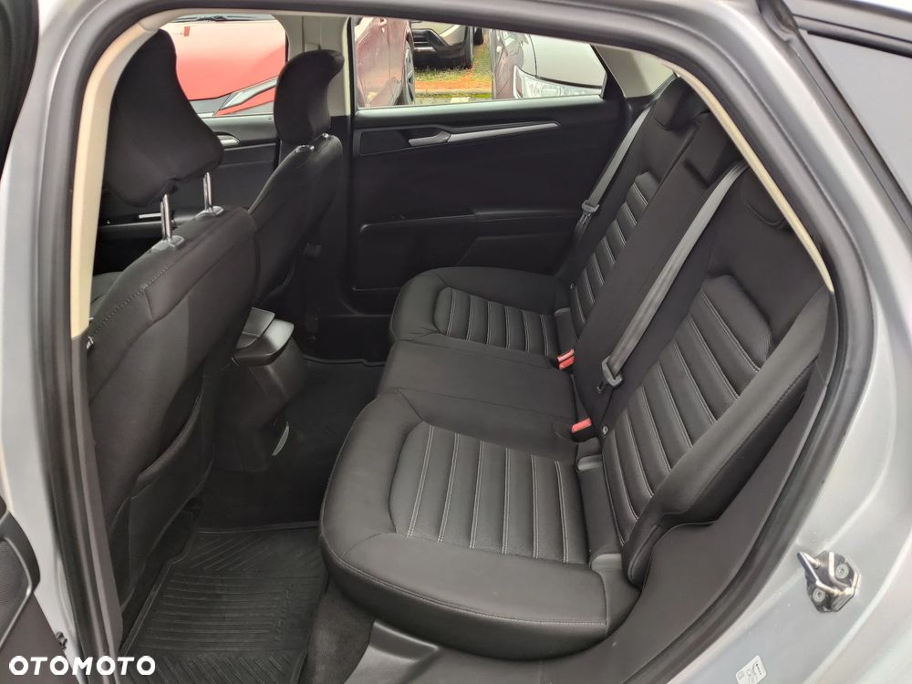 Ford Mondeo 1.5 EcoBoost Trend - 12