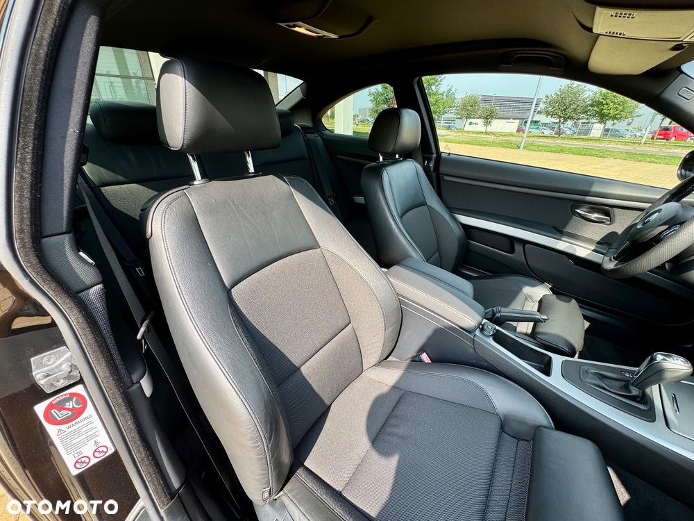 BMW Seria 3 320i - 20