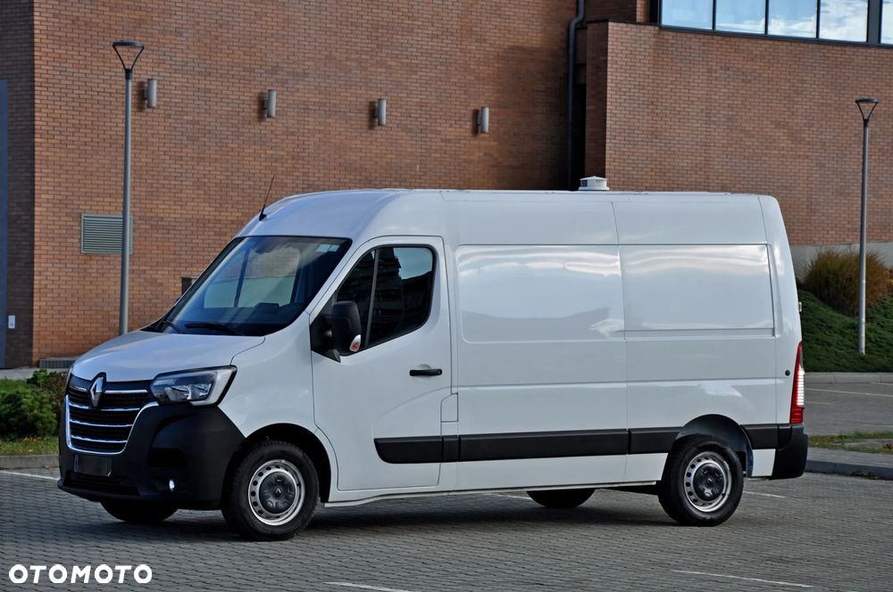 Renault Master - 1