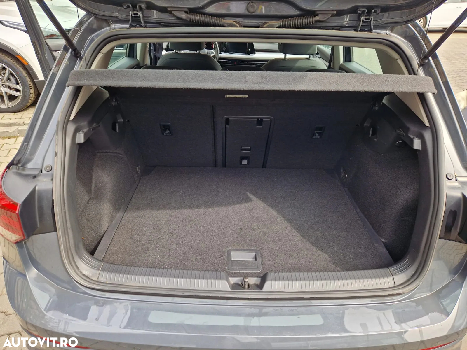 Volkswagen Golf 2.0 TDI Life - 21