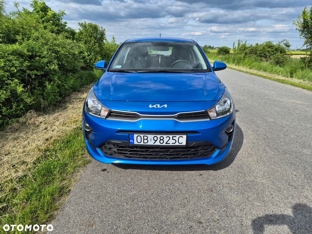 Kia Rio 1.2 L - 2