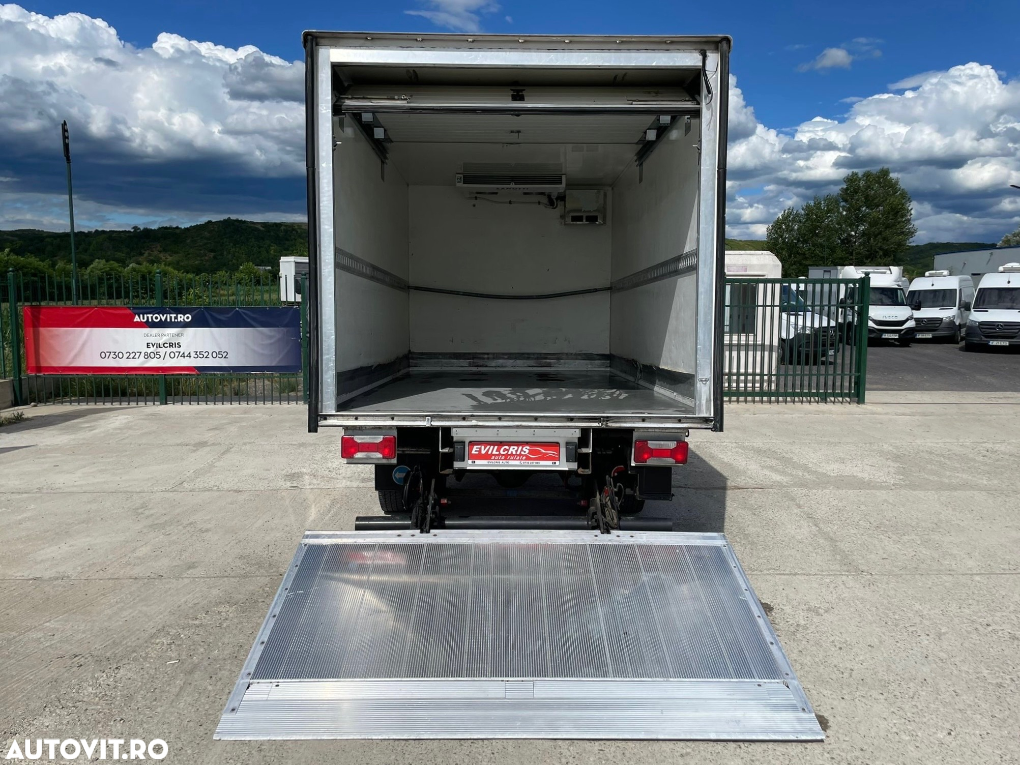 Iveco Daily 3.0 D FRIGORIFIC LIFT SPATE - 5