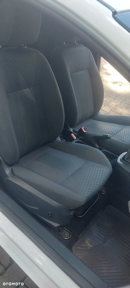Ford Fiesta 1.4 Titanium - 14