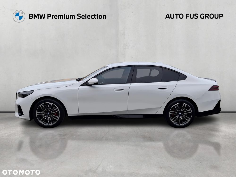BMW Seria 5 520i mHEV M Sport - 2