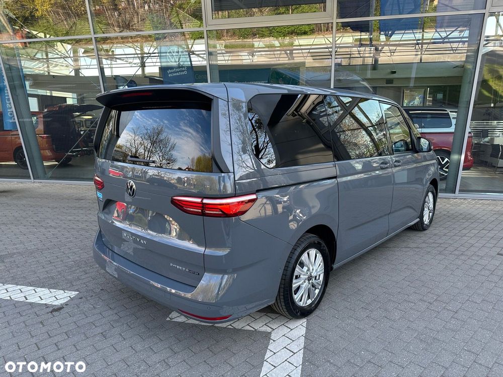 Nowy Volkswagen multivan L2 Life 1.5 TSI / electric (PHEV 180kW) DSG 6 ...