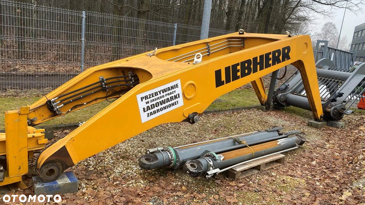 Liebherr L 580 Log Handler - 16