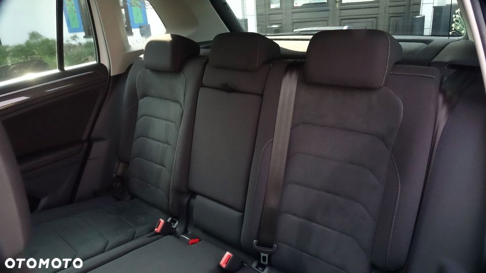 Volkswagen Tiguan - 24