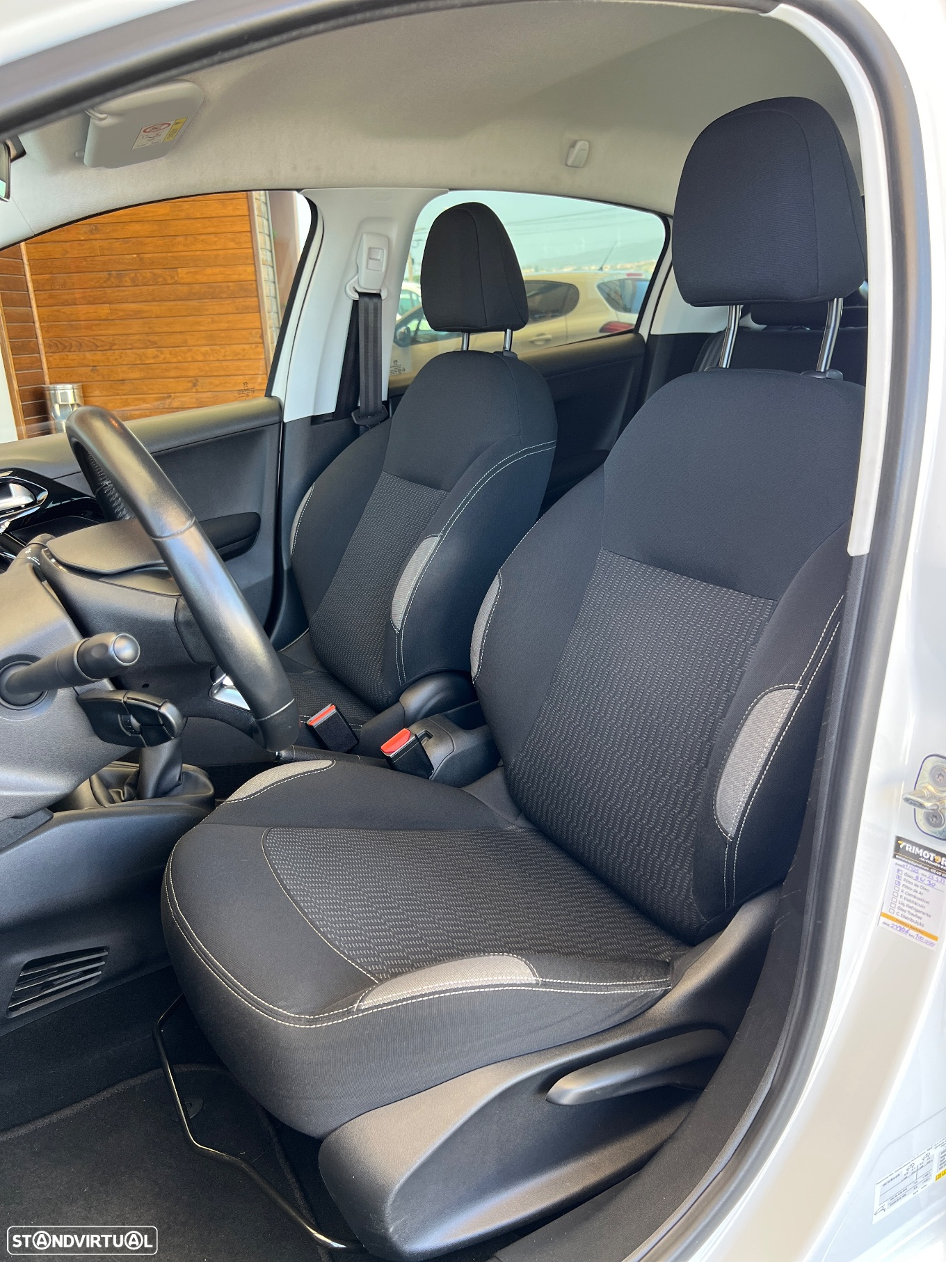 Peugeot 208 1.6 BlueHDi Active - 6