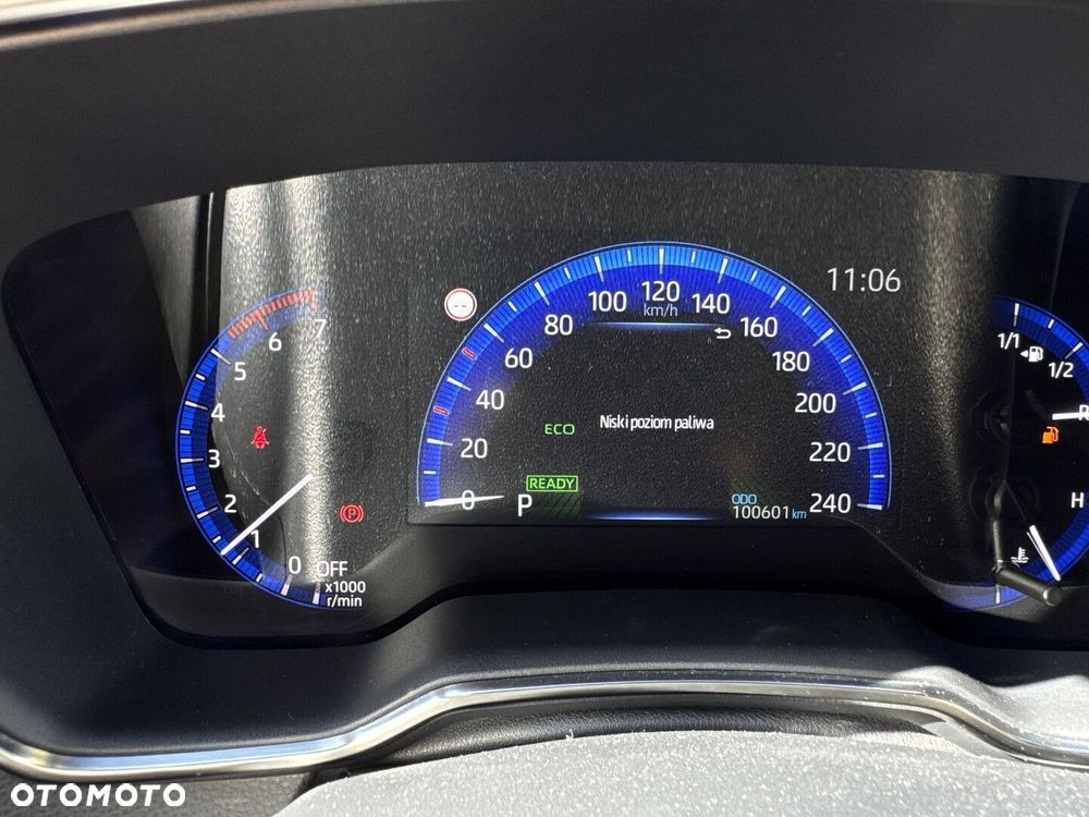 Toyota Corolla 1.8 Hybrid Comfort - 20