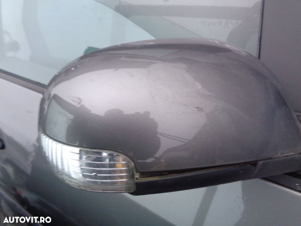 Vand Oglinda Dreapta cu semnalizare  Volkswagen Touran Facelift din 2009 - 1