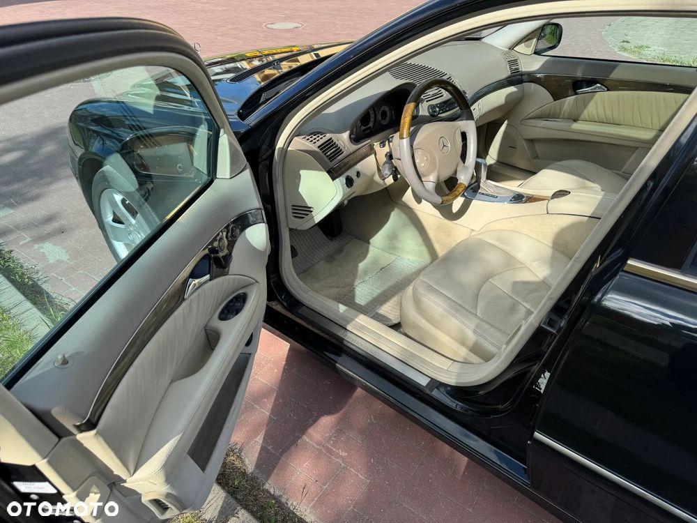 Mercedes-Benz Klasa E 320 CDI Avantgarde - 4