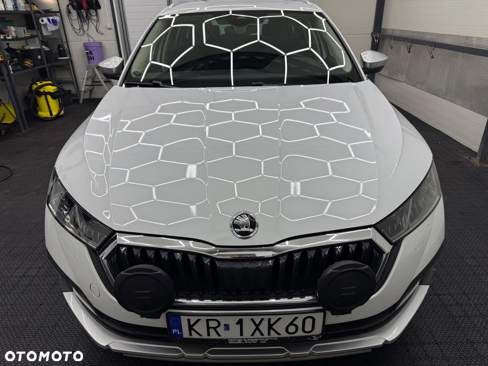 Skoda Octavia 2.0 TDI 4x4 Scout DSG - 15