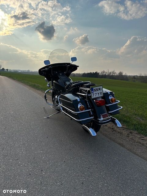 Harley-Davidson FLHT Electra Glide Standard - 8