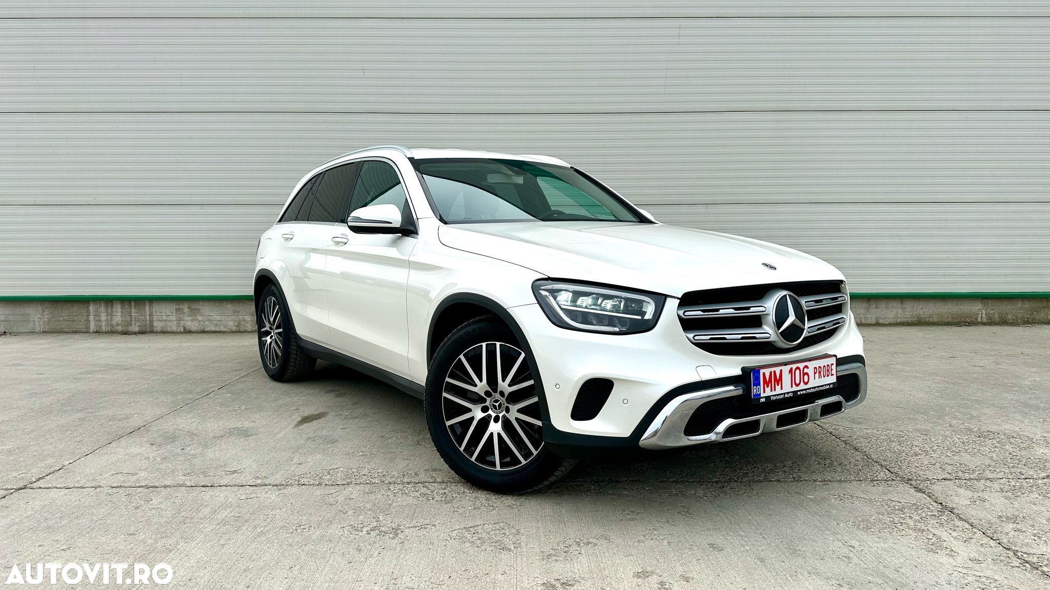 Mercedes-Benz GLC - 1