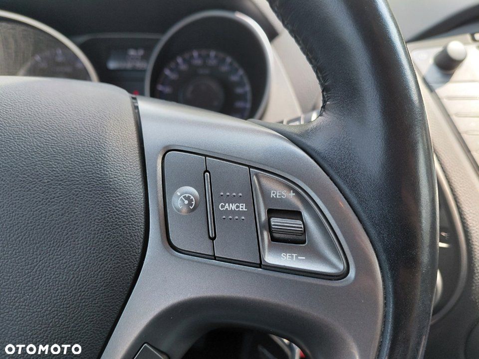 Hyundai ix35 - 14