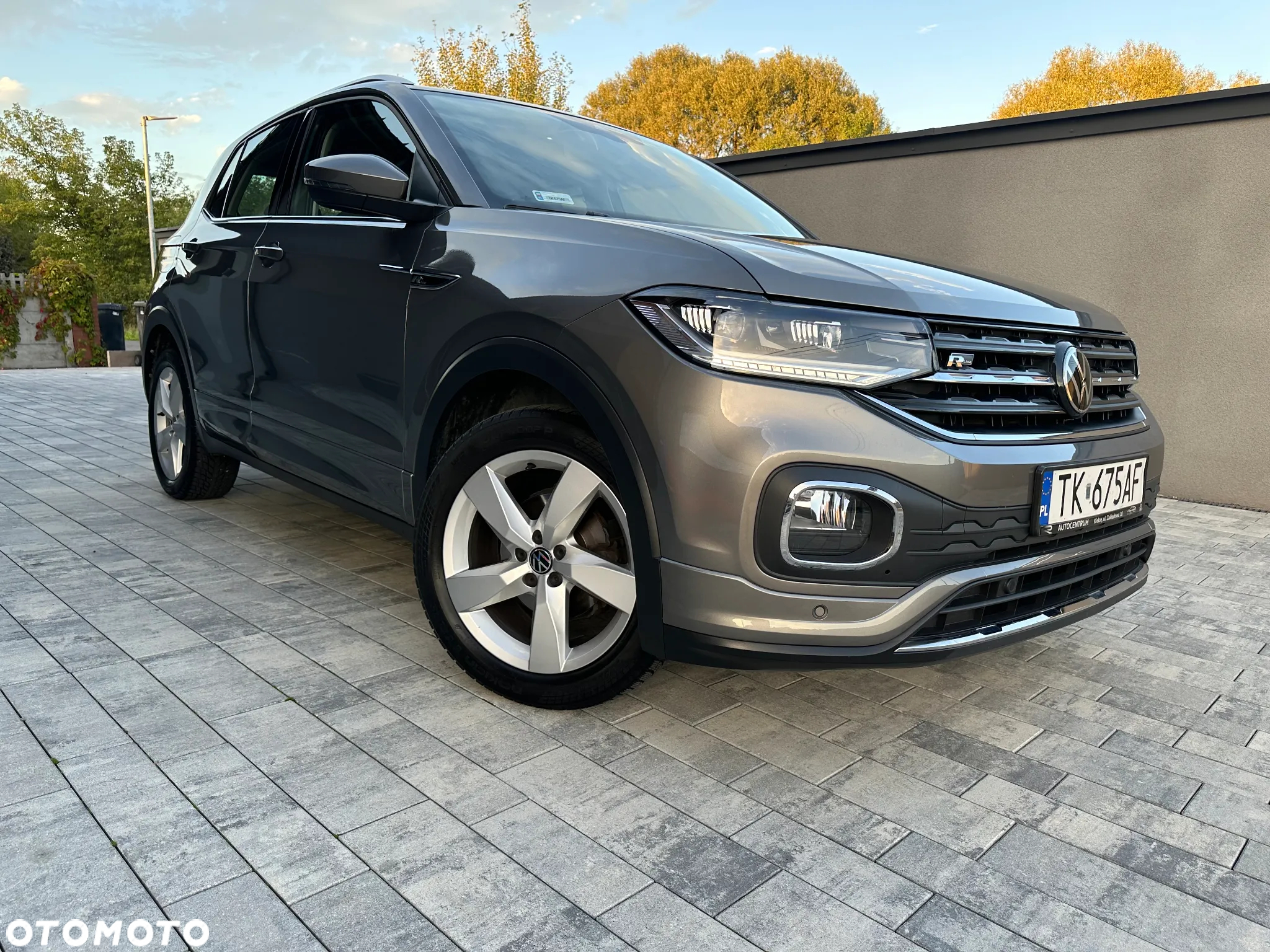 Volkswagen T-Cross - 3