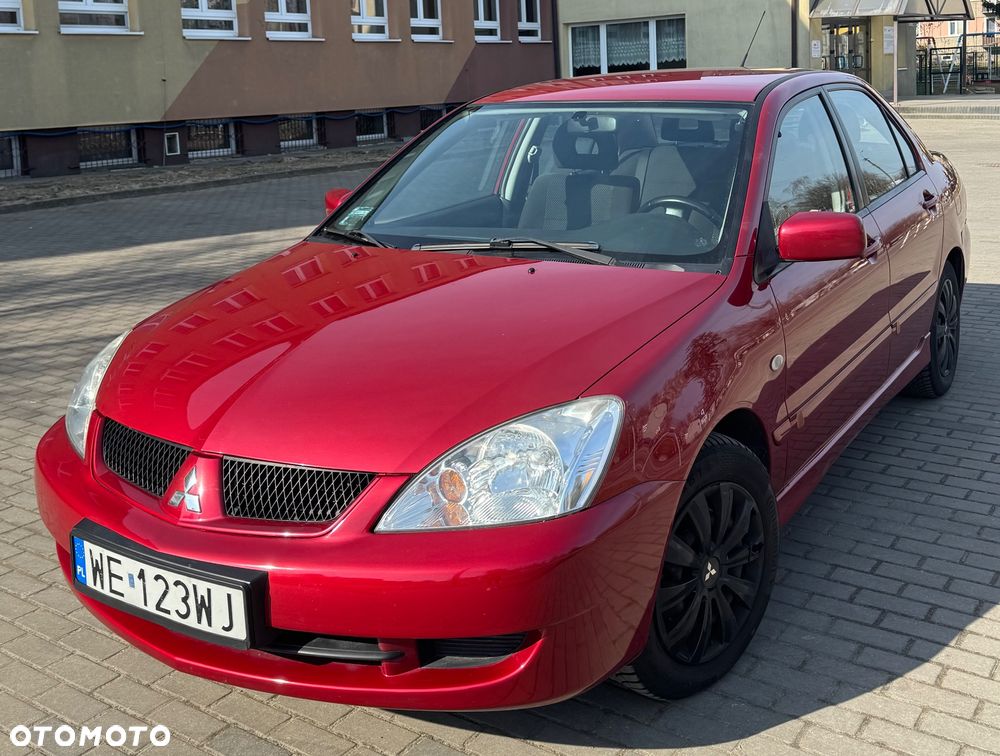 Mitsubishi Lancer - 2