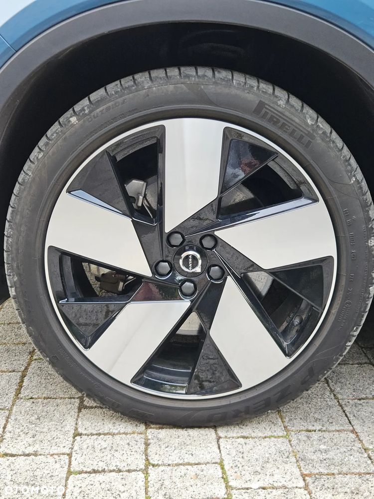 Volvo C40 Recharge Twin AWD Plus - 21