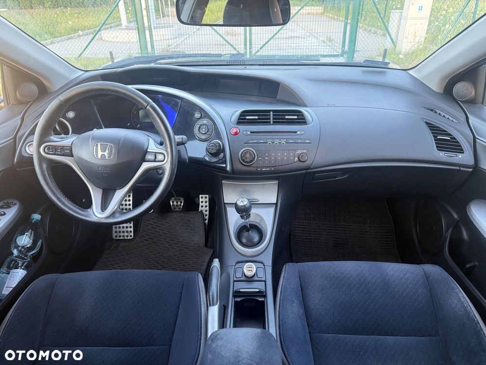 Honda Civic - 10