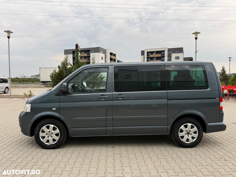 Volkswagen Multivan - 2