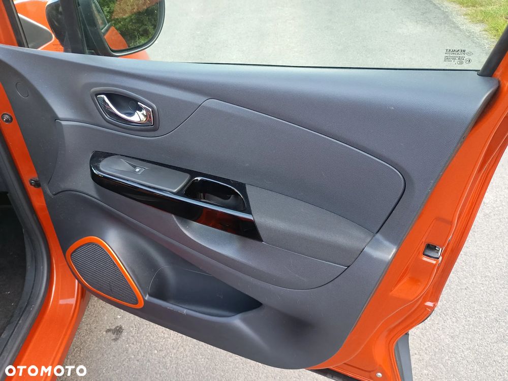Renault Captur ENERGY TCe 120 EDC Luxe - 17