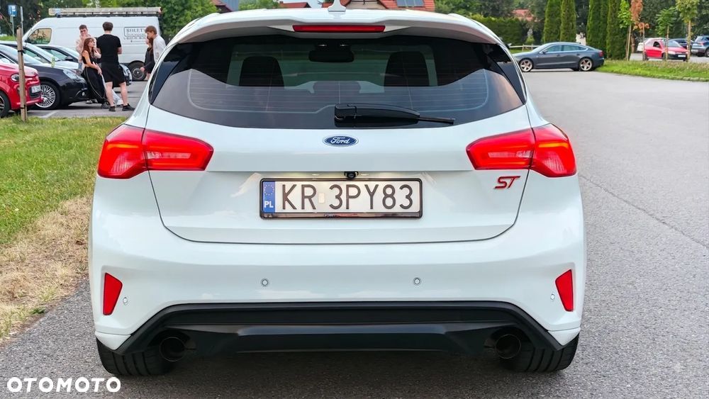 Ford Focus 2.3 EcoBoost ST-3 - 32