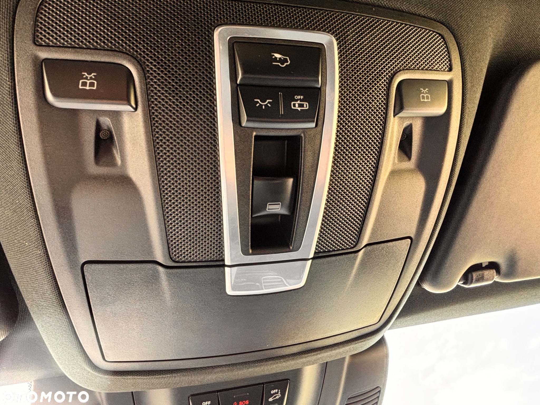 Mercedes-Benz GLS 350 d 4Matic 9G-TRONIC AMG Line - 26