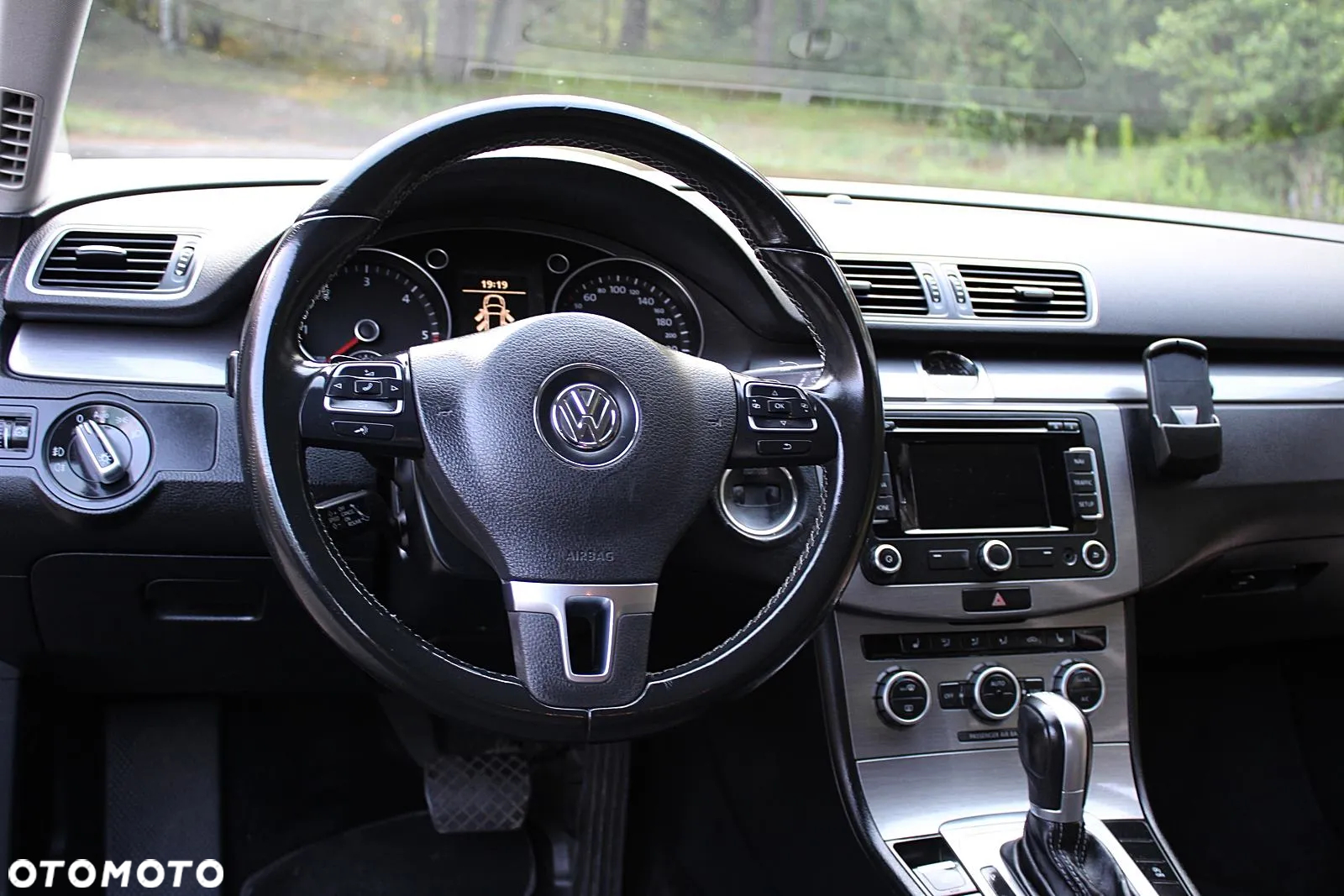Volkswagen Passat 2.0 TDI Highline DSG - 8