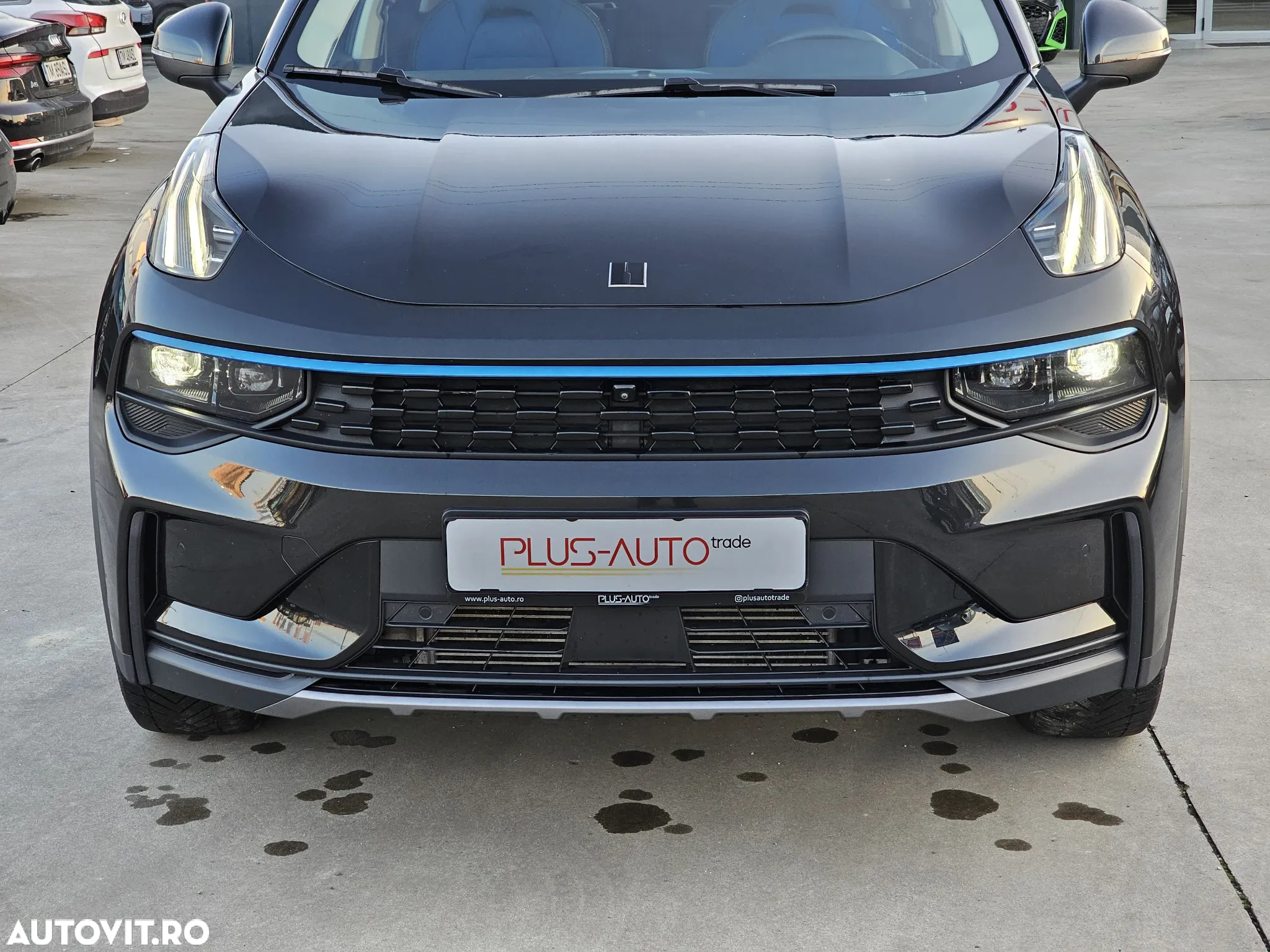 Lynk&Co 01 - 10