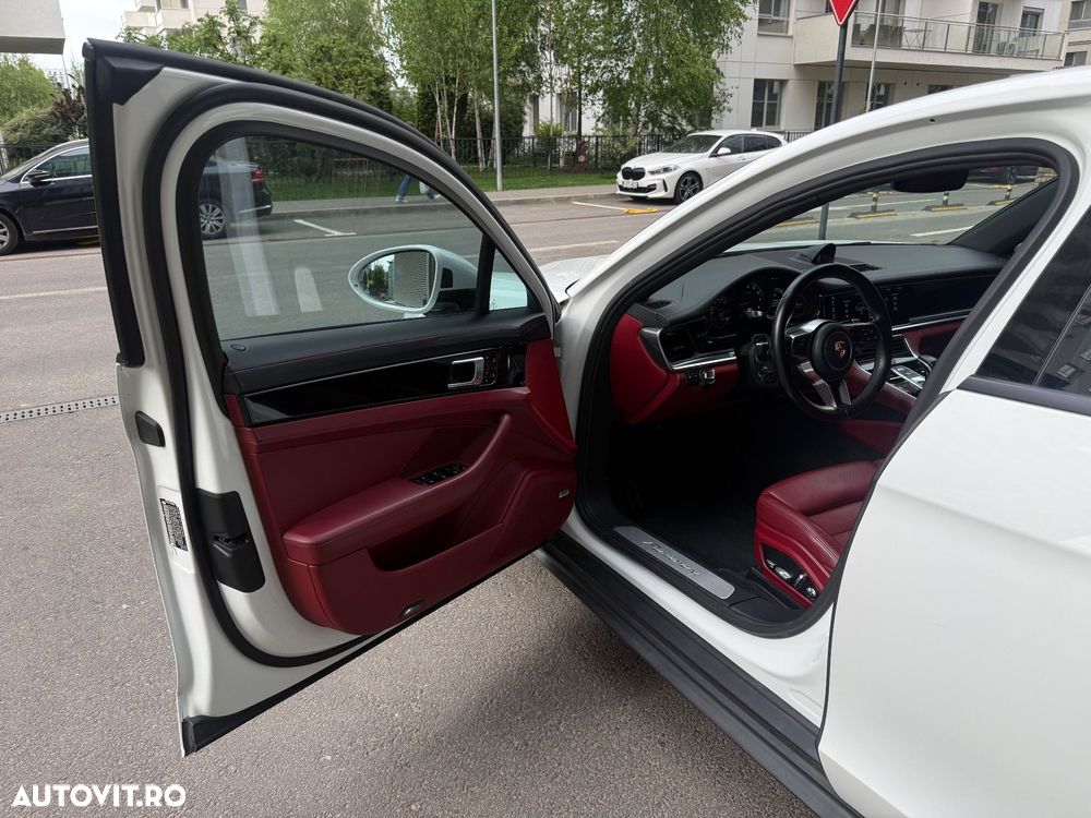 Porsche Panamera - 9