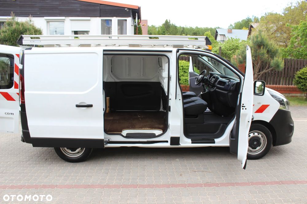 Opel VIVARO - 27