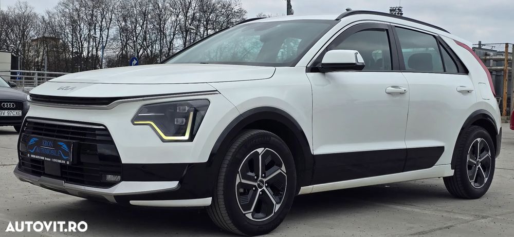 Kia Niro 1.6 GDI HEV 2WD OPF Aut. Vision - 28