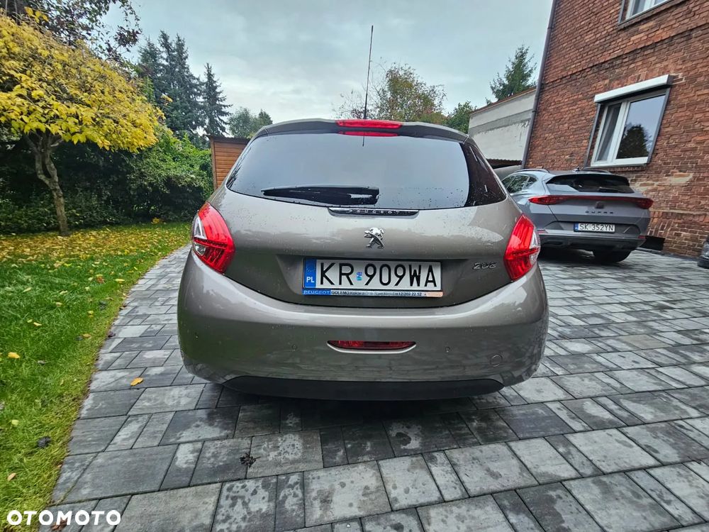 Peugeot 208 1.2 VTi Allure - 7