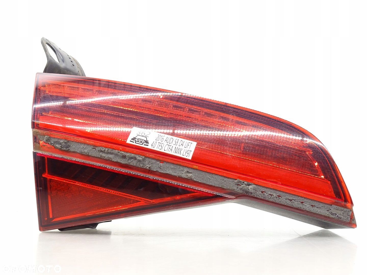LAMPA LED MATRIX LEWA TYLNA LEWY TYŁ W KLAPĘ AUDI A8 S8 D4 LIFT 4H0945093K - 1