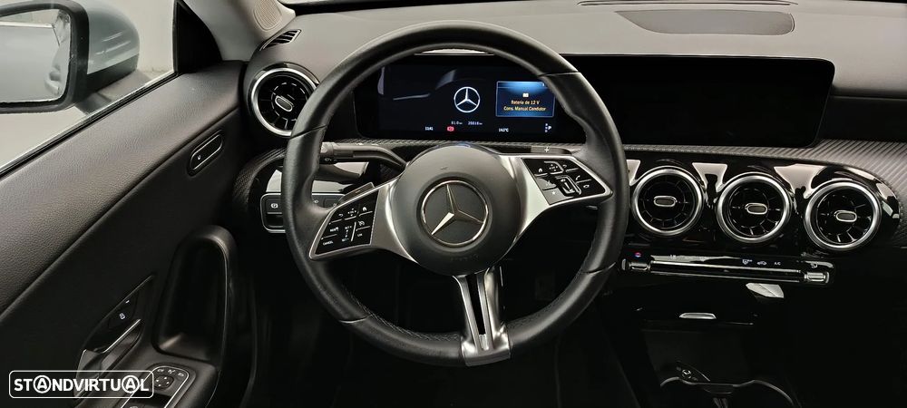 Mercedes-Benz CLA 180 d - 19