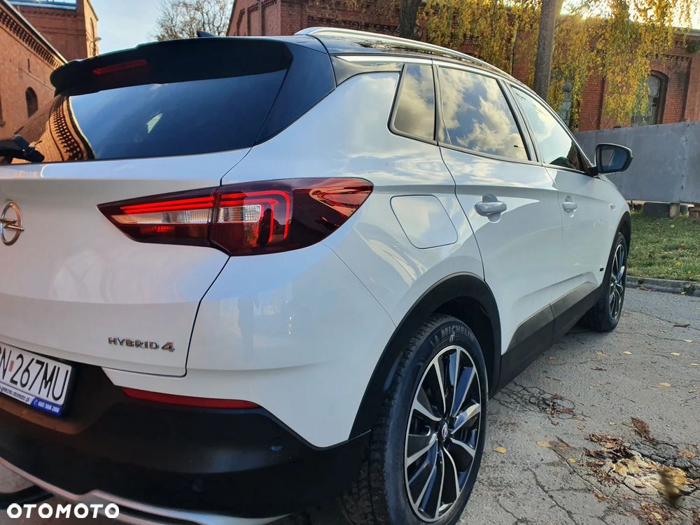 Opel Grandland X 1.6 T PHEV 4x4 Ultimate - 4