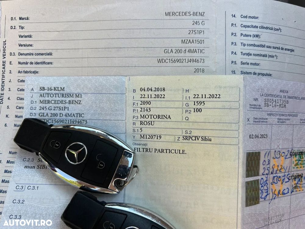 Mercedes-Benz GLA 200 d 4MATIC Aut. - 34