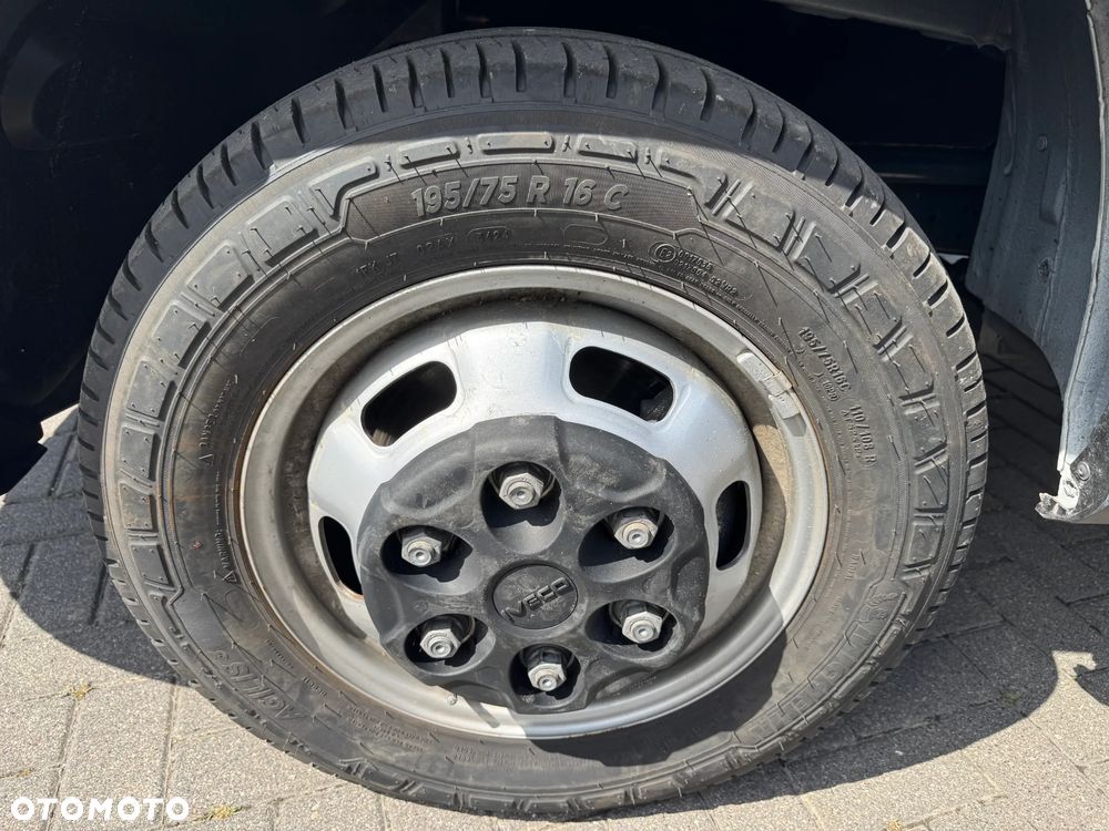 Iveco 50C35 - 17