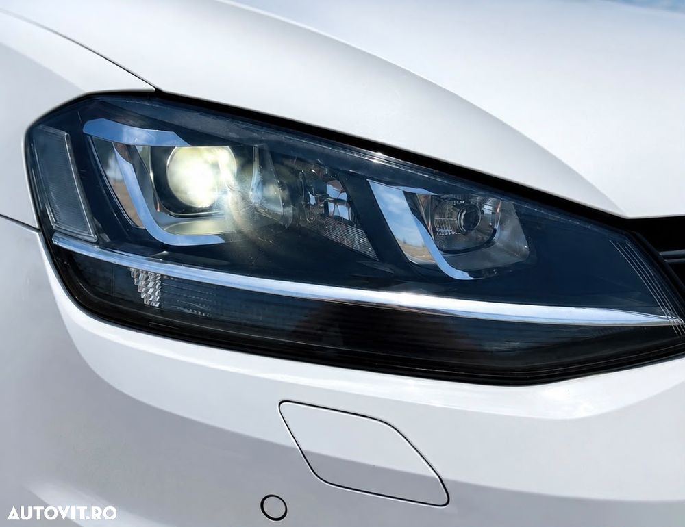 Volkswagen Golf - 3