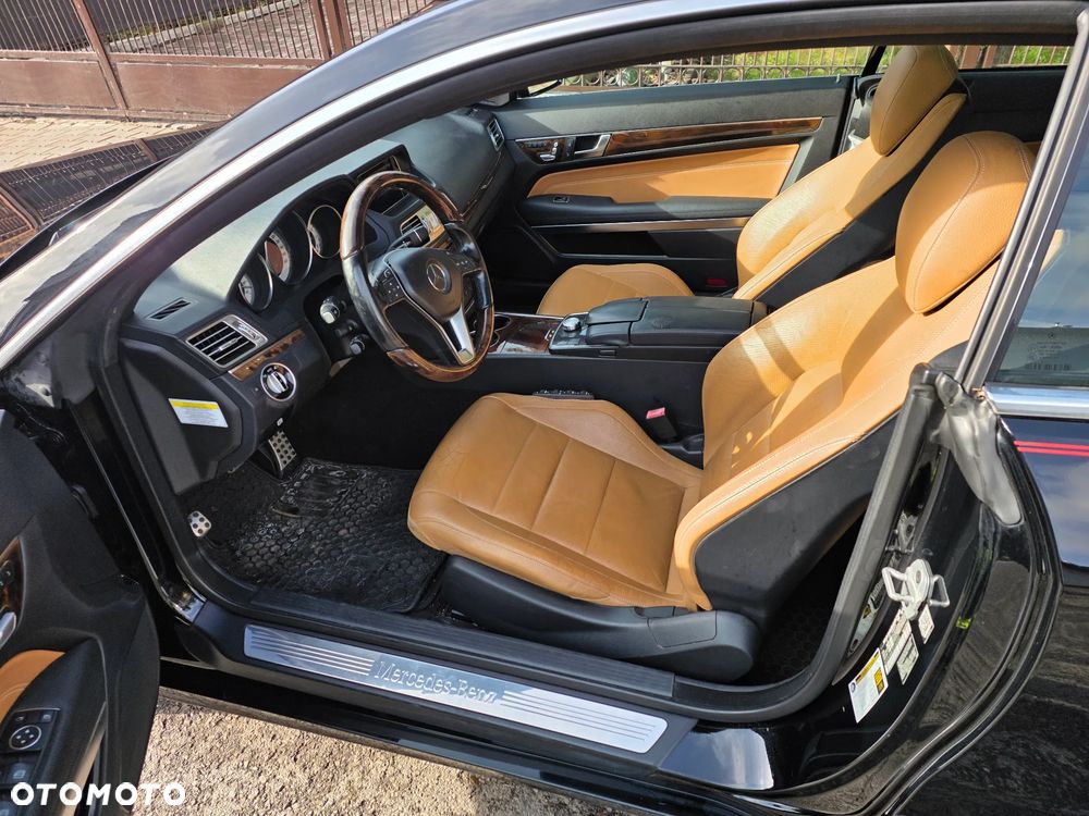 Mercedes-Benz E-Class 2013 photo 4