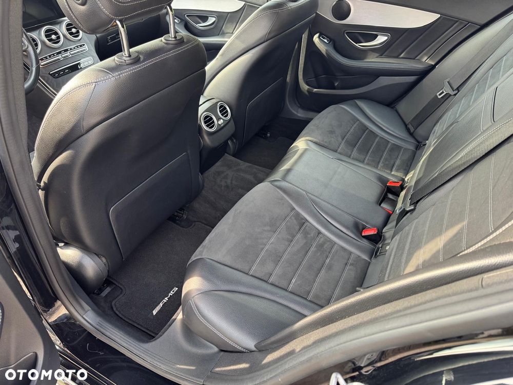 Mercedes-Benz Klasa C 220 d 9G-TRONIC AMG Line - 19
